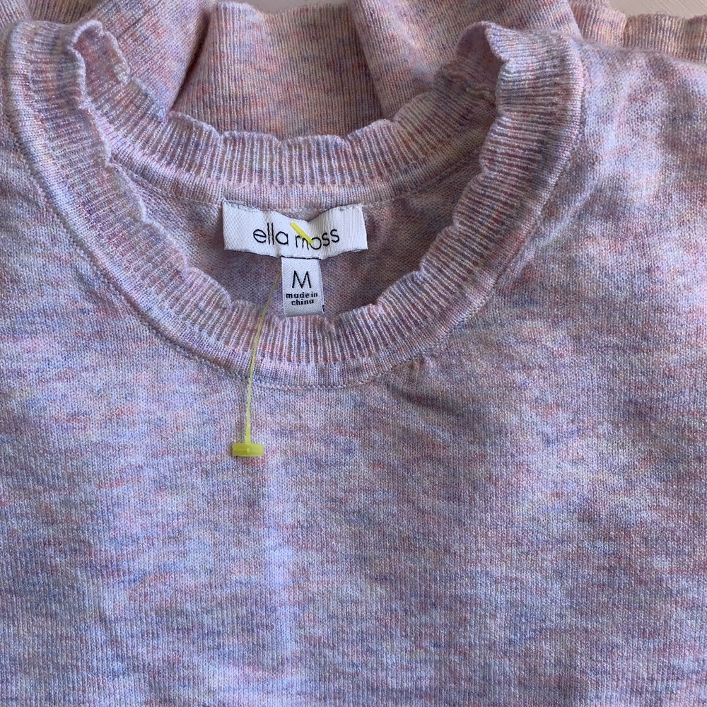 Ella miss cotton speckled scalloped sweater. NWOT